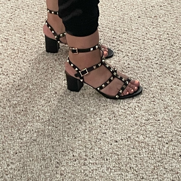 VALENTINO Garavani Rockstud 60 leather sandals - Picture 10 of 10